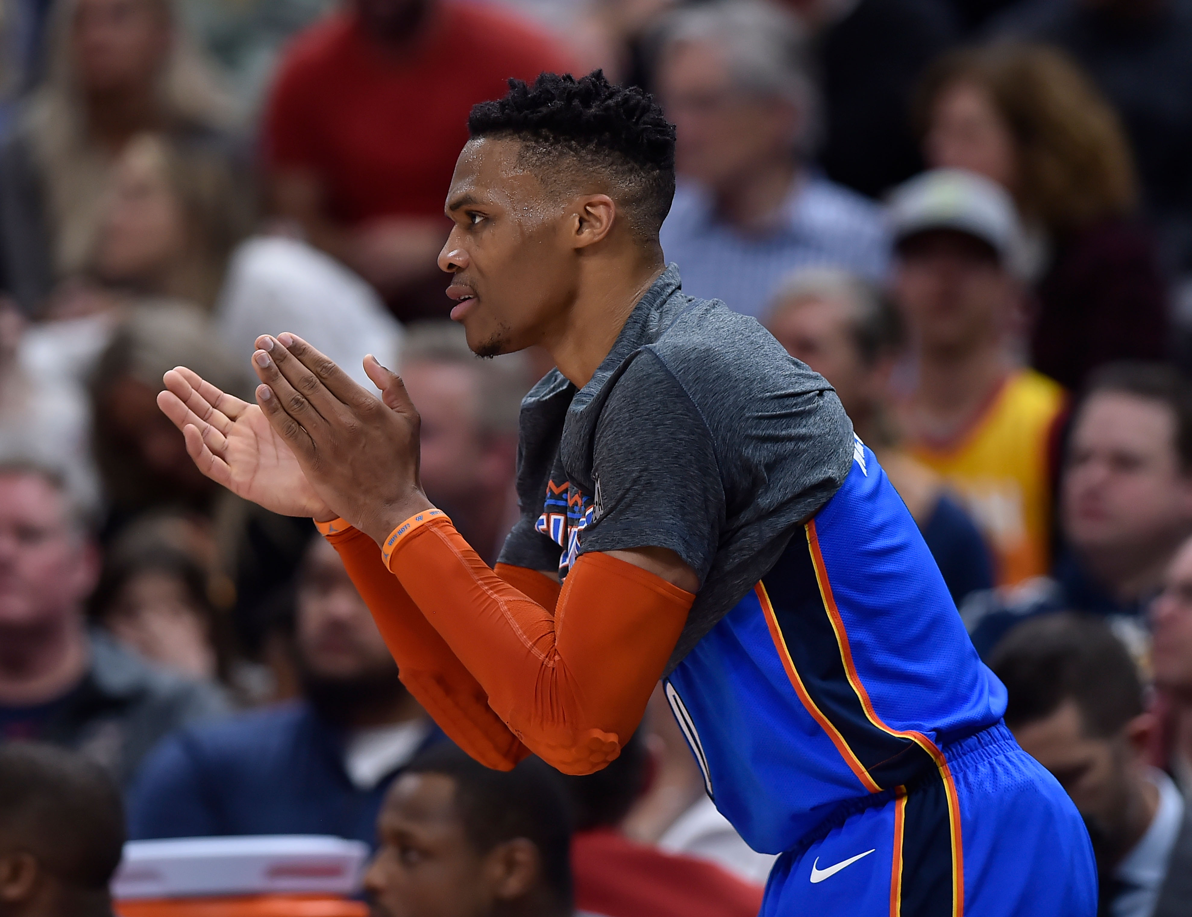 身体对抗 身体对抗