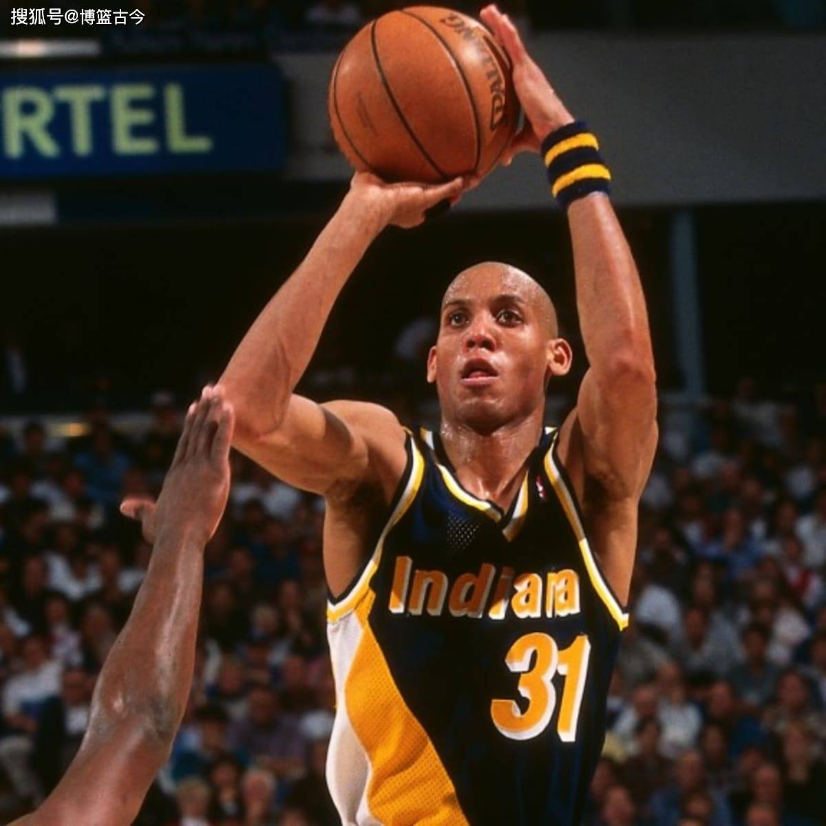 一步仍具威 一步仍具威