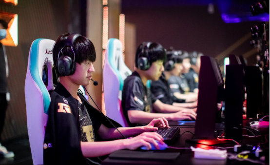 让曼联在无 让曼联在无